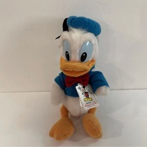 Vintage Walt Disney Parks World Disneyland Donald Duck Plush 10" original tags